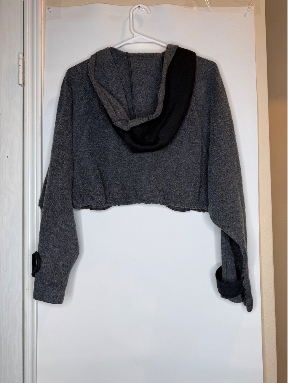 Free People Gray Cropped Hoodie Sweatshirt Size Small - Picture 3 of 7